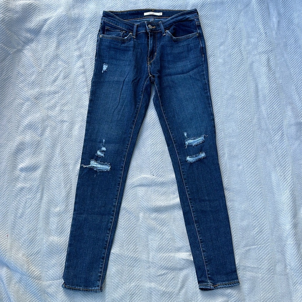 Levi’s 711 skinny jeans